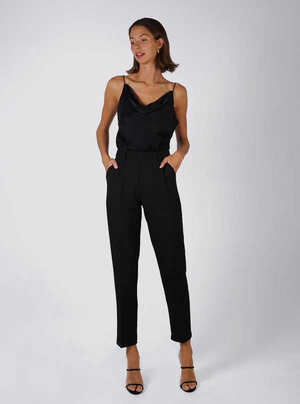 High Waist Tapered Trousers- Black